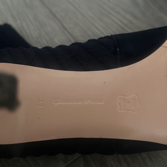 Navy Gianvito Rosi Booties - Picture 3 of 3